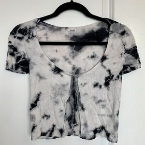 Shortsleeve Tie-Front  Cardigan